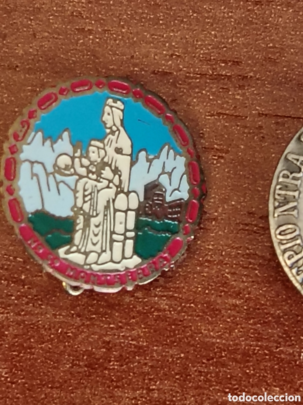Antig&uuml;edades: Lote objetos Virgen de Montserrat - Foto 5