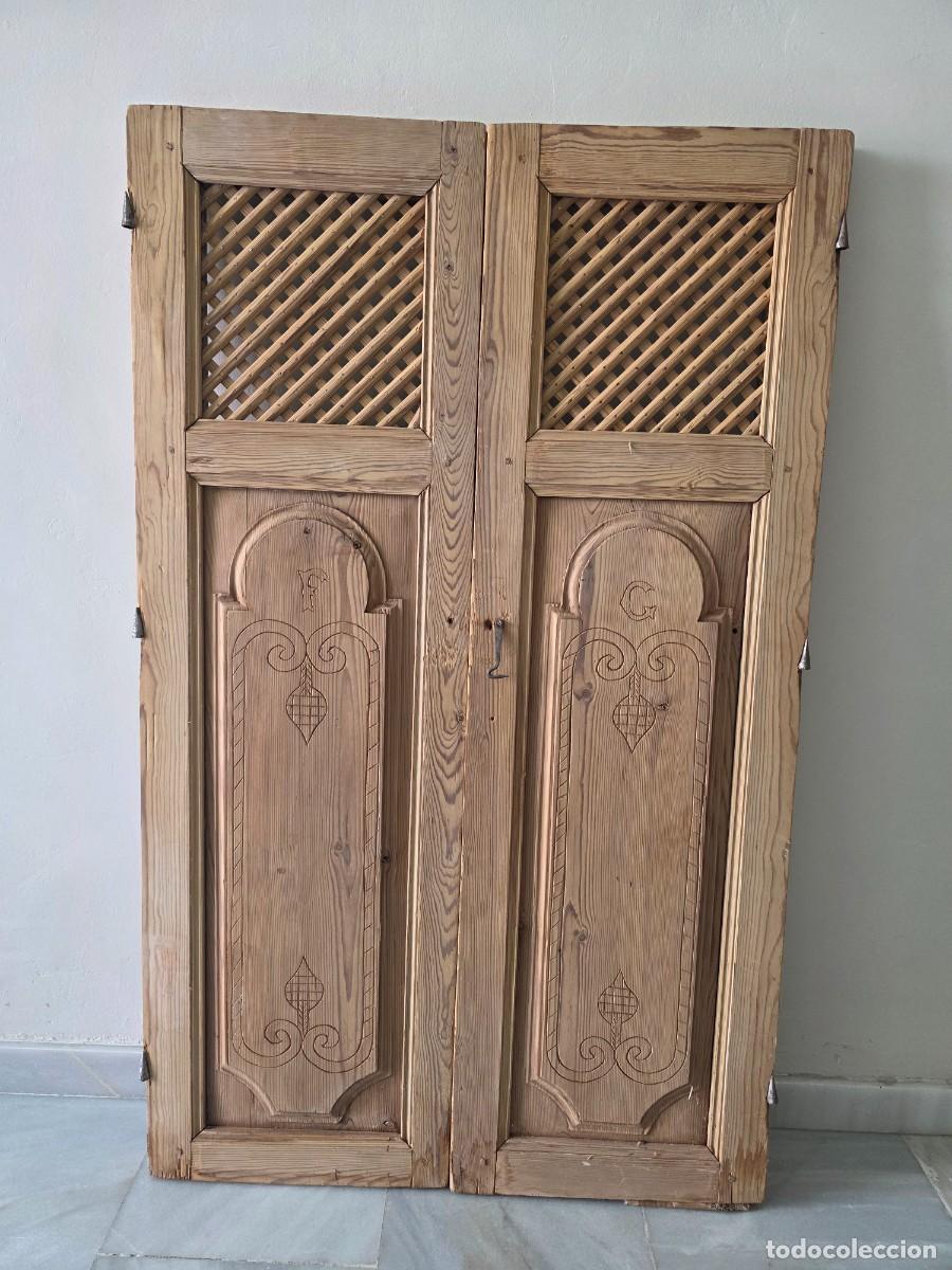 Antig&uuml;edades: Alacena antigua de doble hoja - Foto 1