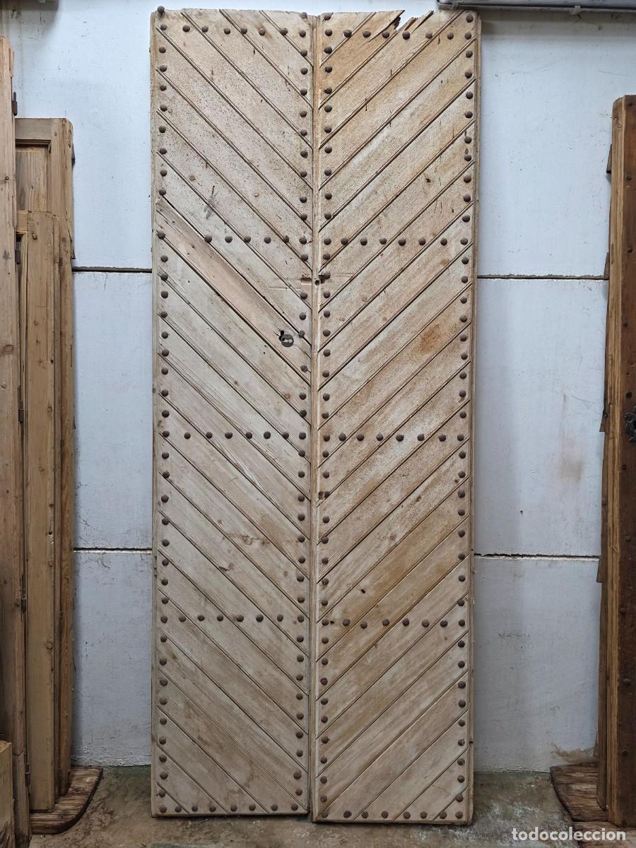 Antig&uuml;edades: Port&oacute;n antiguo de doble hoja - Foto 2
