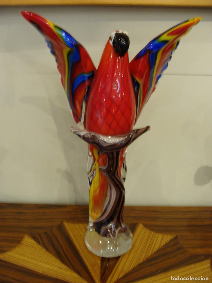 Antig&uuml;edades: Gran loro en cristal de Murano