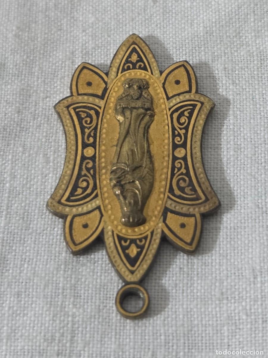 Antig&uuml;edades: Medalla damasquinada de la virgen - Foto 4