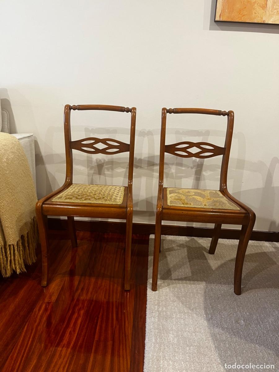 Antig&uuml;edades: 6 sillas antiguas en buen estado