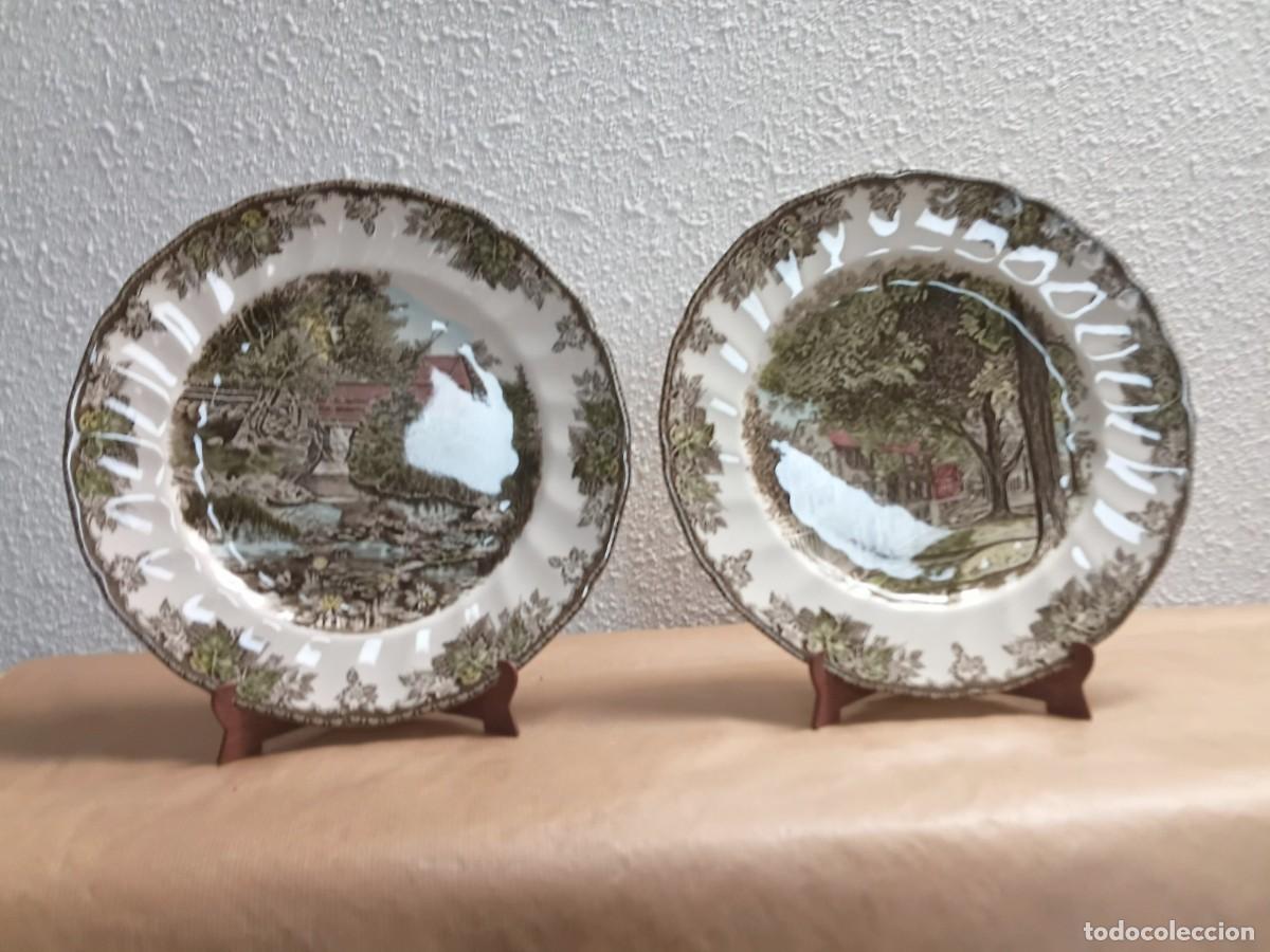 Antig&uuml;edades: Set de 12 platos de porcelana Johnson Bros Friendly Village Gran Breta&ntilde;a. 27 Cm