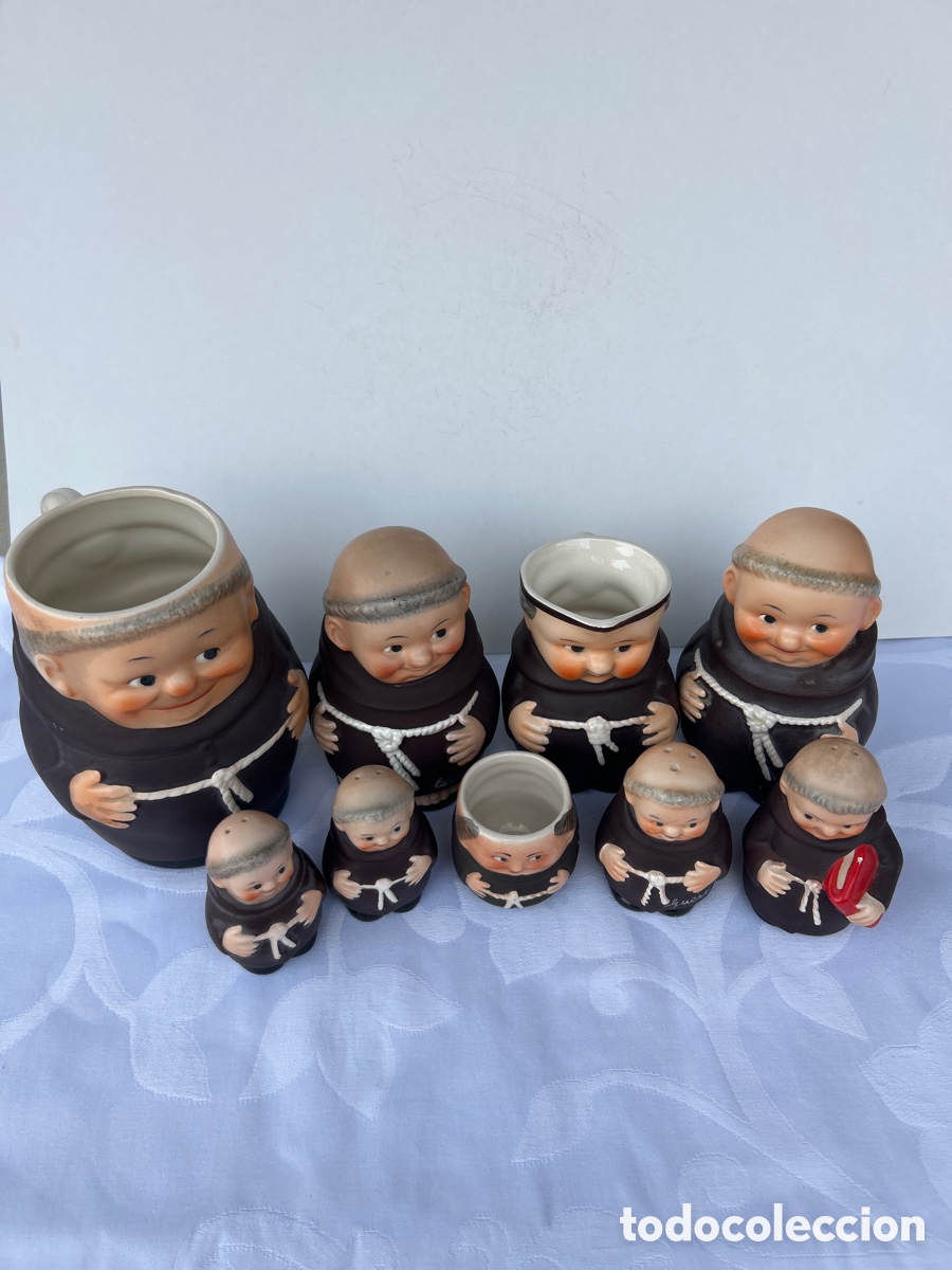 Antig&uuml;edades: Lote de cer&aacute;mica Goebel que representa al personaje del Fraile stick.