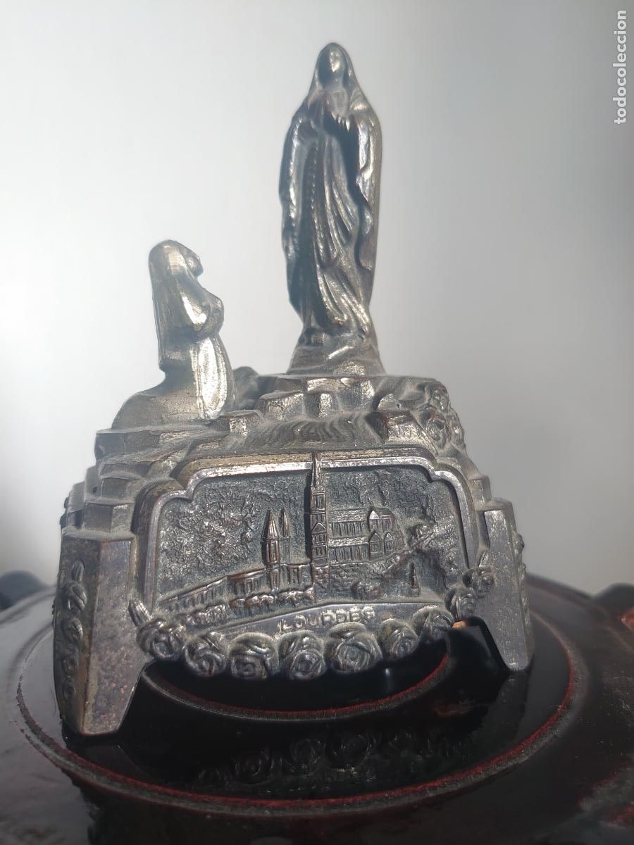 Antig&uuml;edades: ANTIGUO SOUVENIR DE LA VIRGEN DE LOURDES Y BERNARDETTE CAJITA DE M&Uacute;SICA