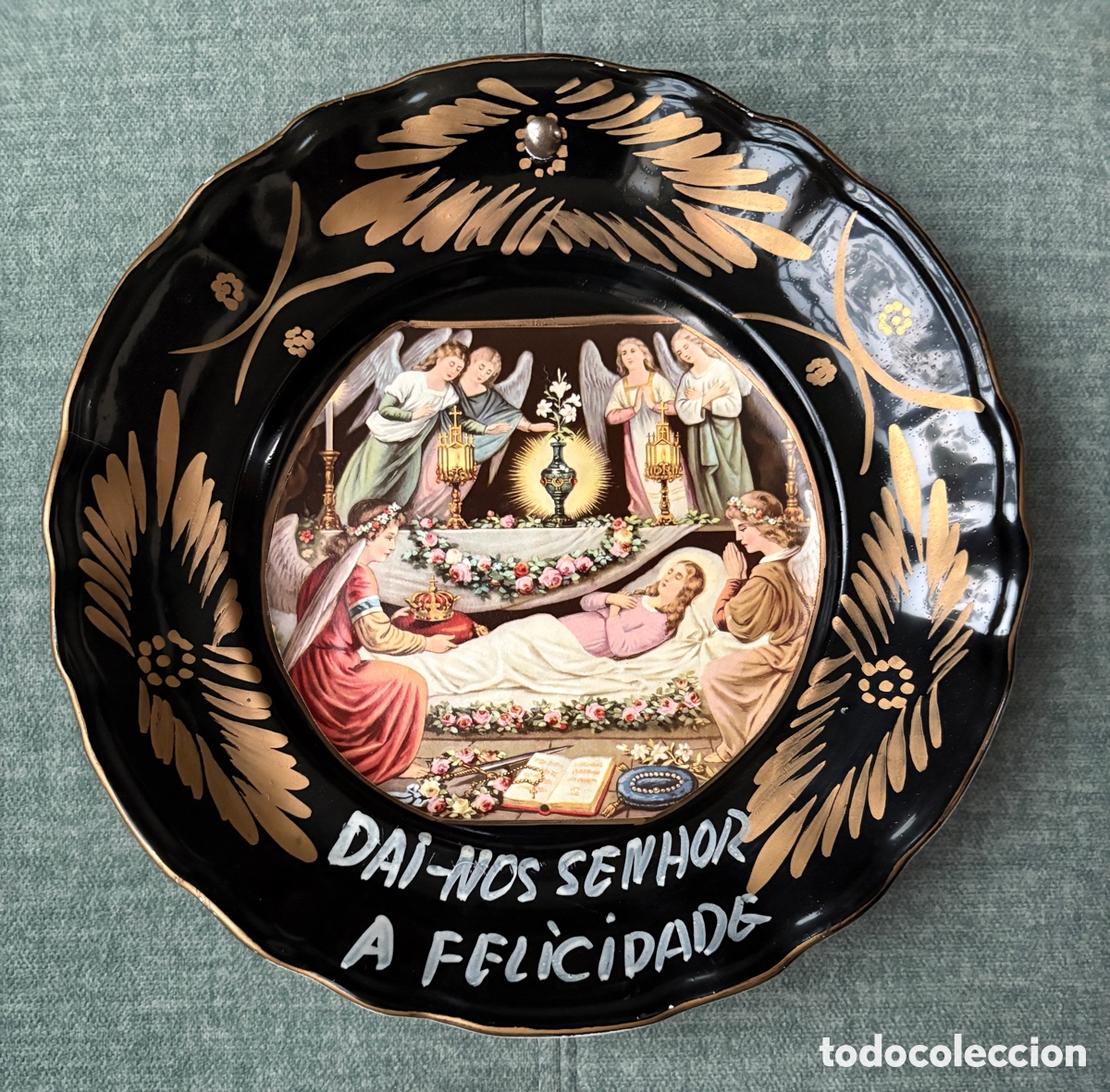 Antig&uuml;edades: (L822) Plato Cer&aacute;mica Portuguesa Dormici&oacute;n de la Virgen Negro y Oro 24cm