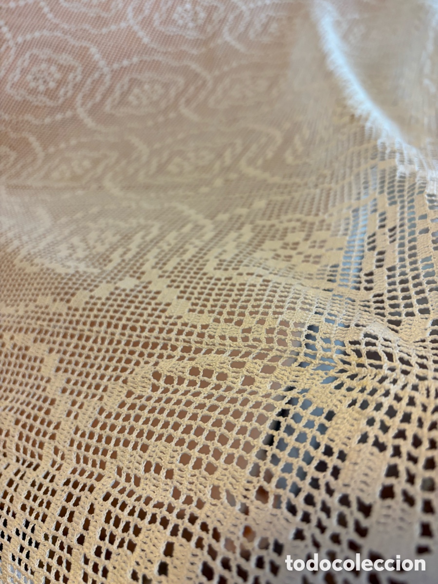 Antig&uuml;edades: Cubrecama o colcha de hilo de perl&eacute; de 200 x 250 cm blanca