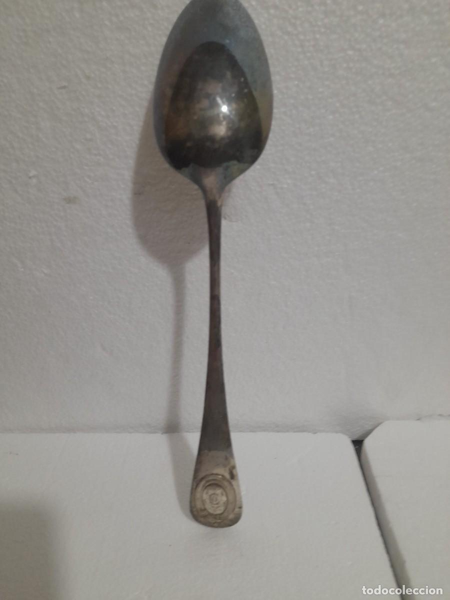 Antig&uuml;edades: CUCHARON CUCHARA DE SERVIR DE ALPACA BA&Ntilde;ADA EN PLATA. 25 CM LARGO. VER FOTOS Y DESCRIPCION