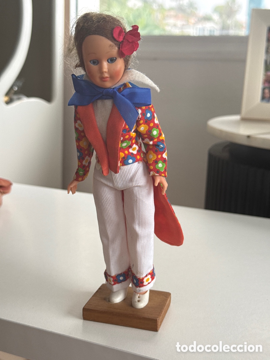 Antig&uuml;edades: Mu&ntilde;eca de colecci&oacute;n Vintage