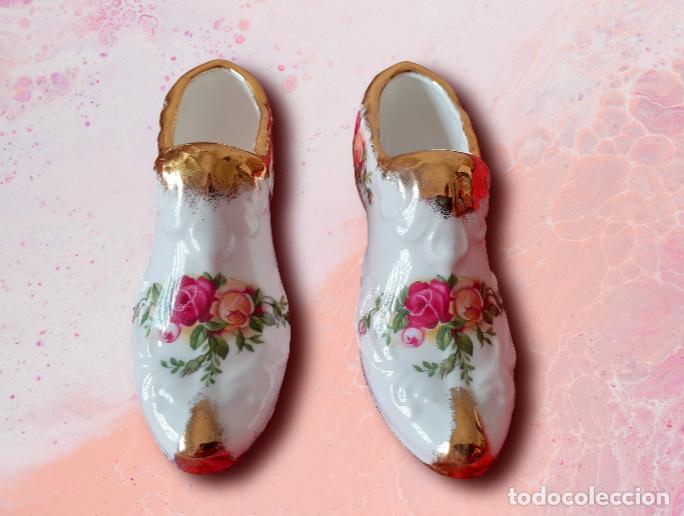 Antig&uuml;edades: Zapatos decorativos Royal Albert Old Country Rose