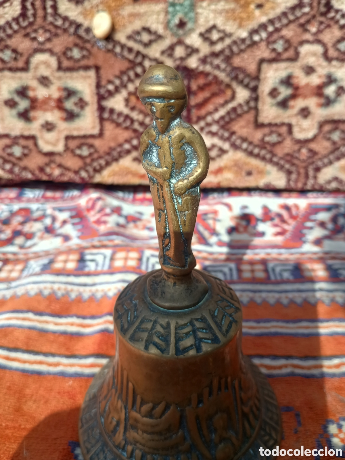 Antig&uuml;edades: Campana de bronce macizo - Foto 2