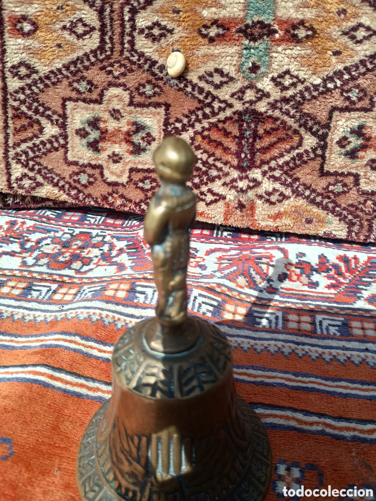 Antig&uuml;edades: Campana de bronce macizo - Foto 3