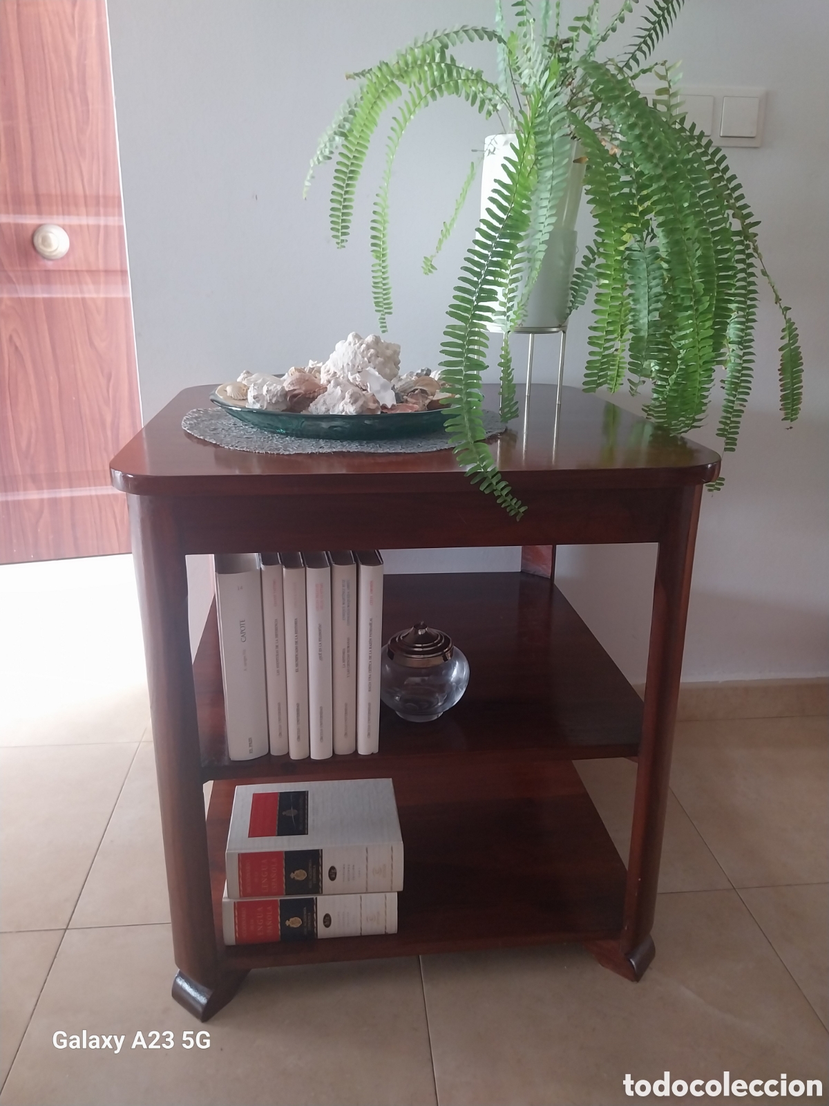 Antig&uuml;edades: Mesa auxiliar de teka
