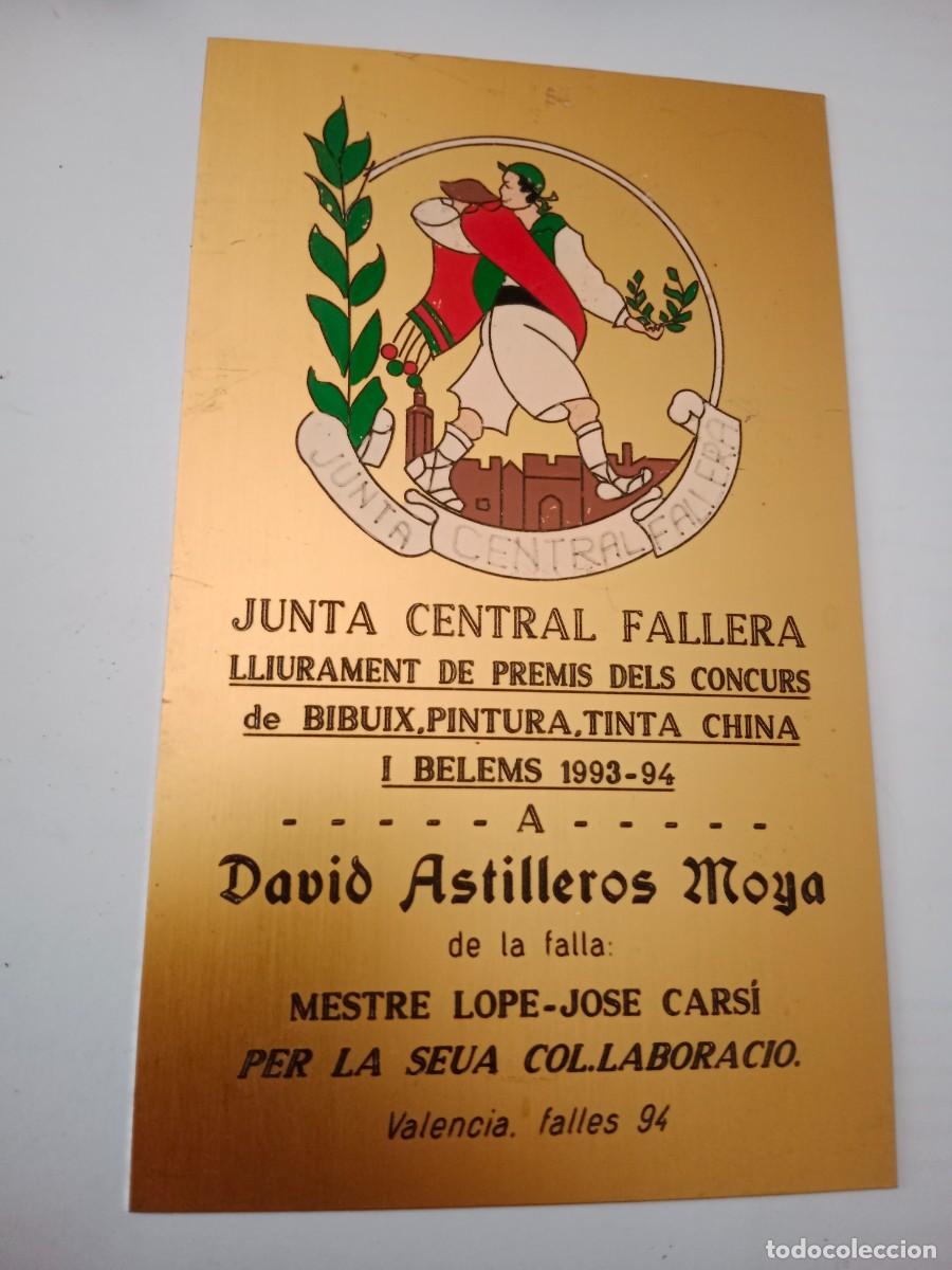Oggetti Antichi: PLACA PREMIOS ARTISTICOS JUNTA CENTRAL FALLERA DE VALENCIA - ALUMINIO LITOGRAFIADO