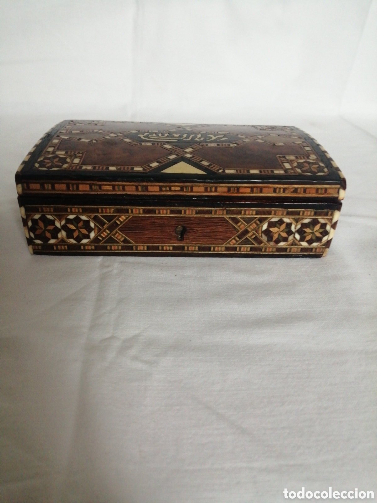 Antig&uuml;edades: Caja joyero de taracea. - Foto 2