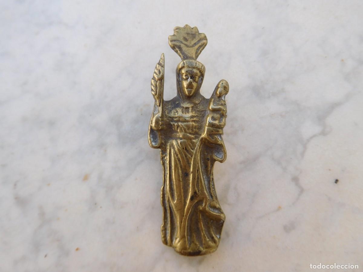 Antig&uuml;edades: Colgante antiguo de bronce santo con ni&ntilde;o y palma