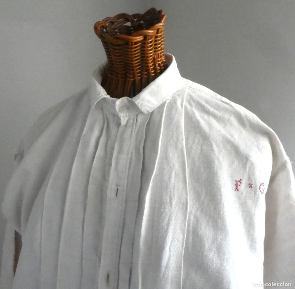 Antig&uuml;edades: ANTIGUA CAMISA DE LINO CON TABLILLAS PARA CABALLERO S.XIX