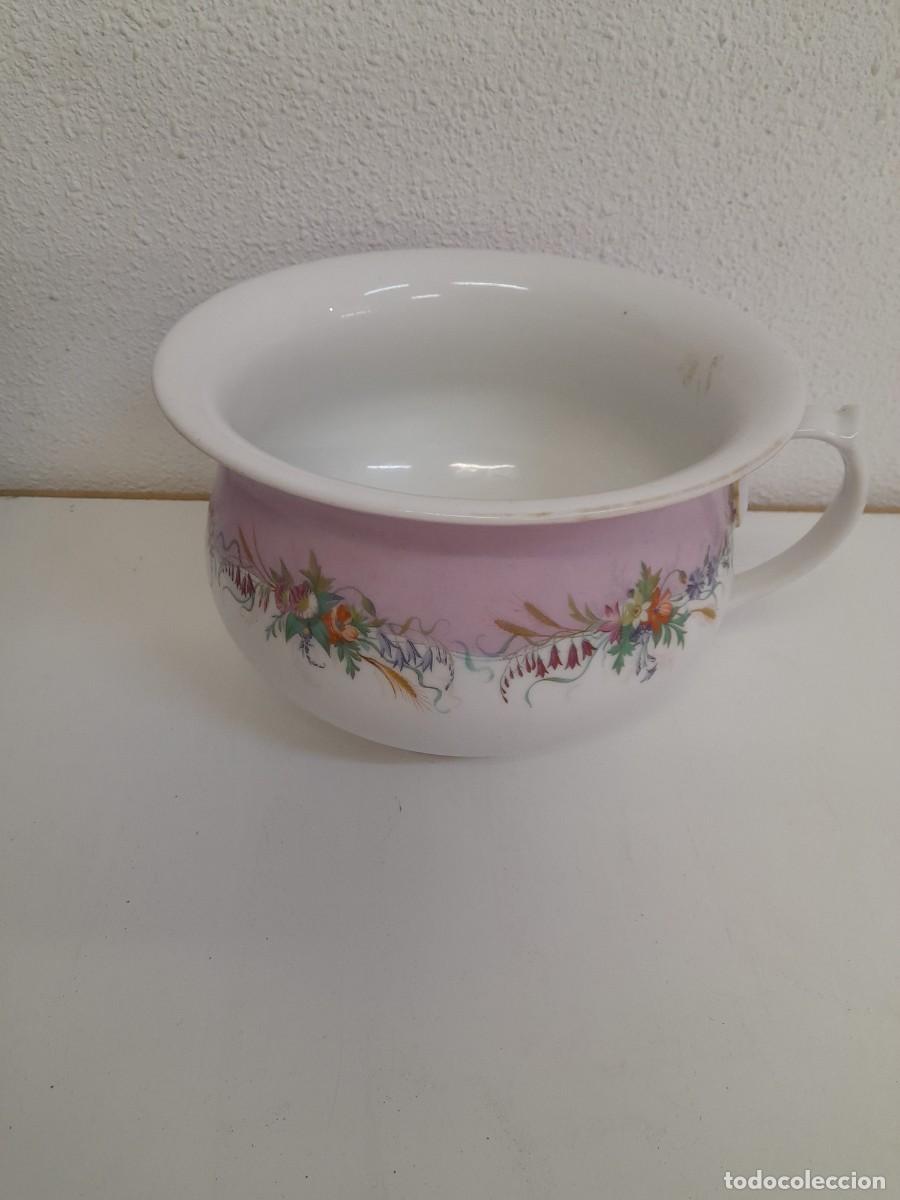 Antig&uuml;edades: Orinal de Porcelana Francesa Decoraci&oacute;n floral Circa 1860 CH. PILLIVYT PARIS & CIE