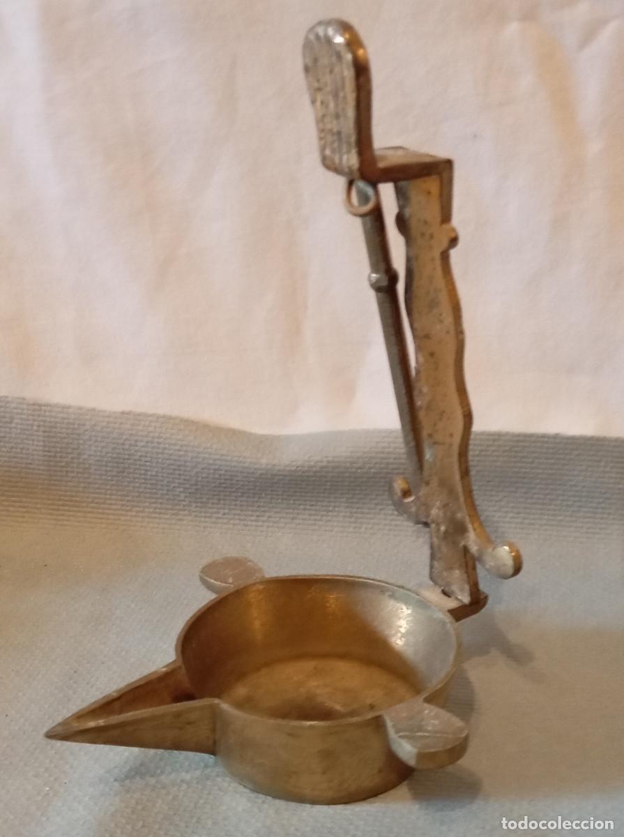 Antig&uuml;edades: L&aacute;mpara Aceite Antigua Candil bronce - Foto 5
