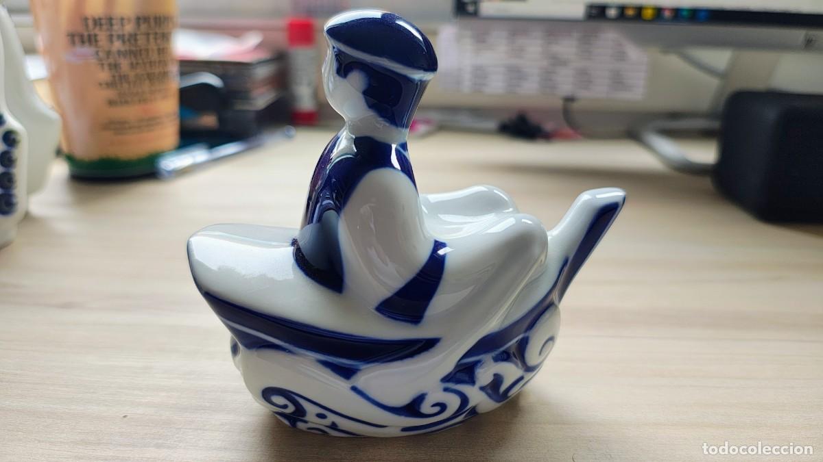 Antig&uuml;edades: Ceramica Sargadelos. Barco de onda de mar