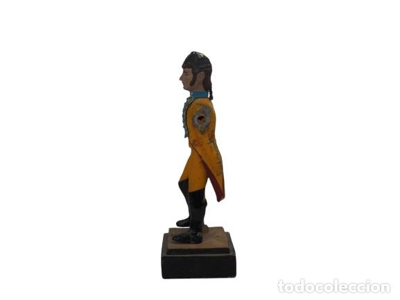 Antig&uuml;edades: Figura de Oficial de Caballer&iacute;a - Foto 3