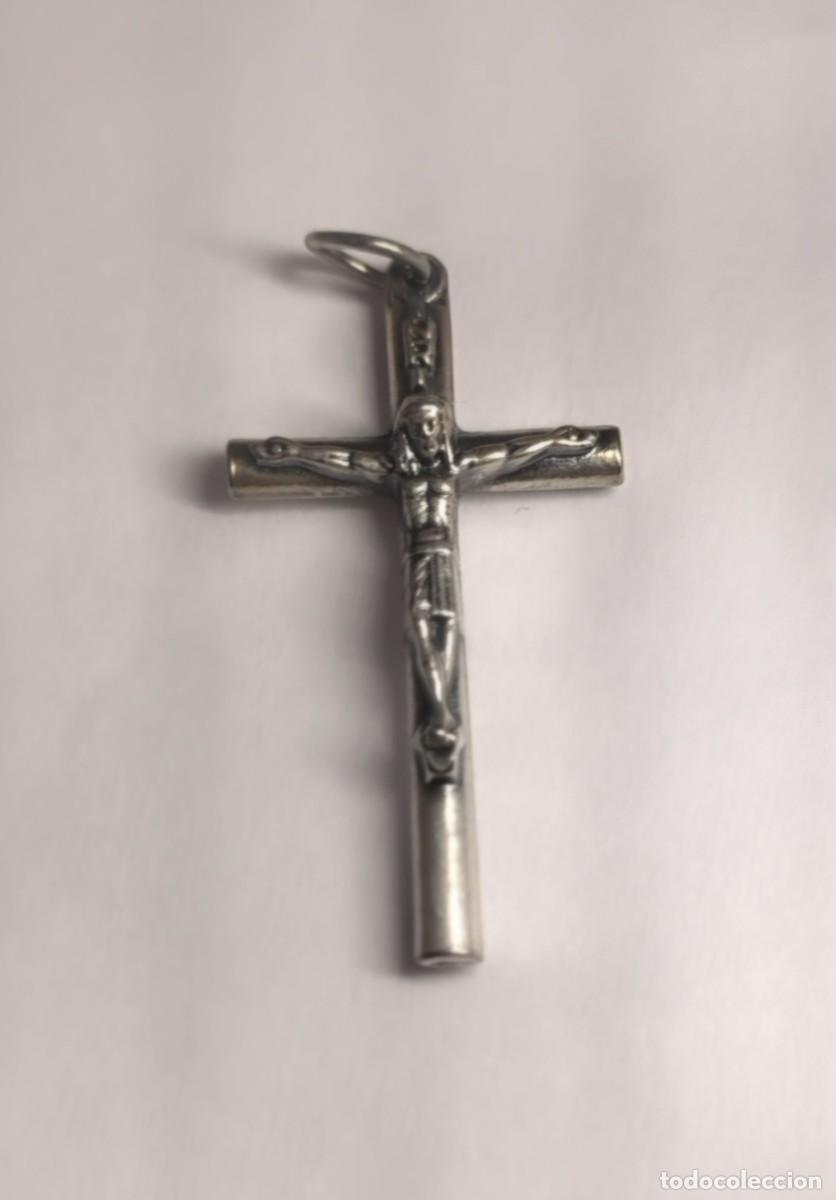 Antig&uuml;edades: Medalla religiosa / Colgante: CRUCIFIJO. M381