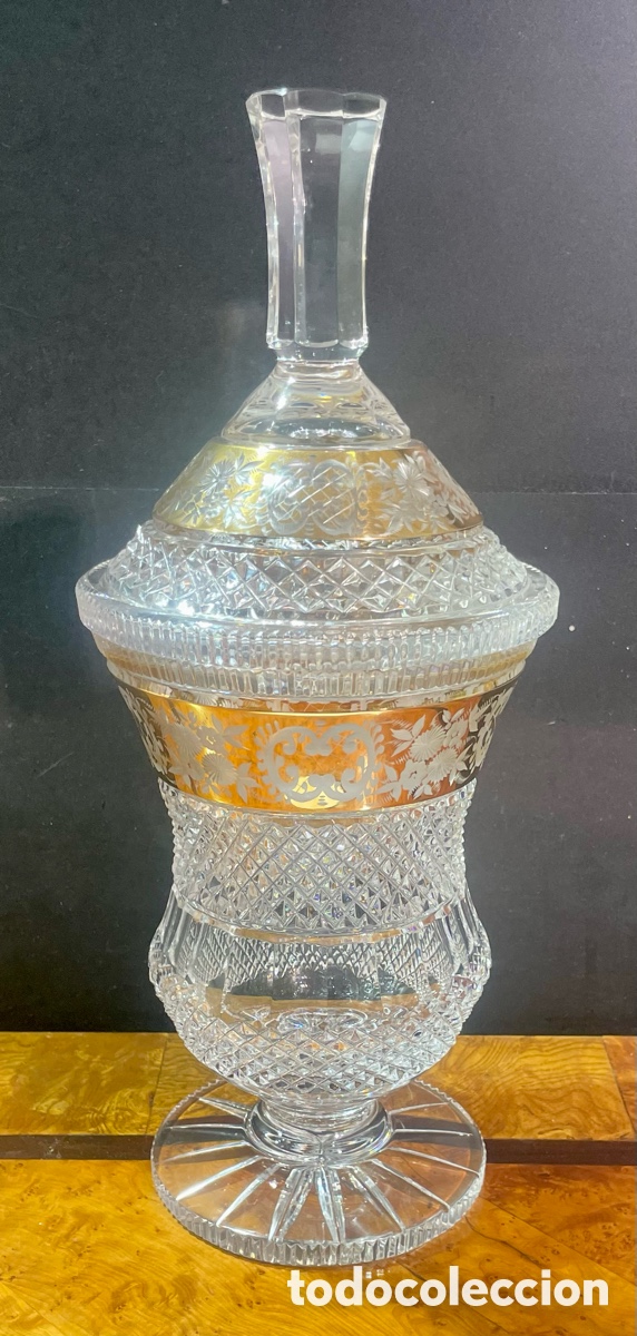 Antig&uuml;edades: Bombonera de Cristal Tallado