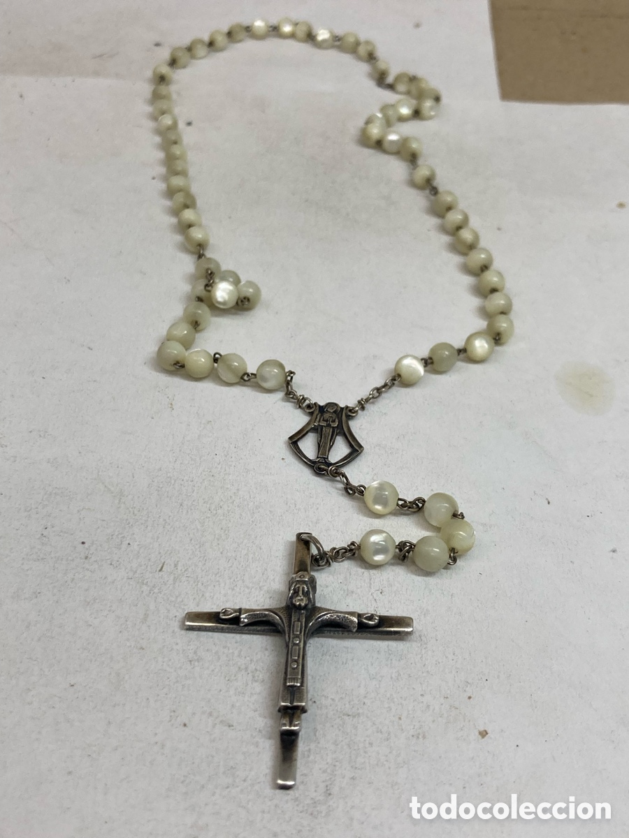 Antig&uuml;edades: Rosario de plata y n&aacute;car CC464