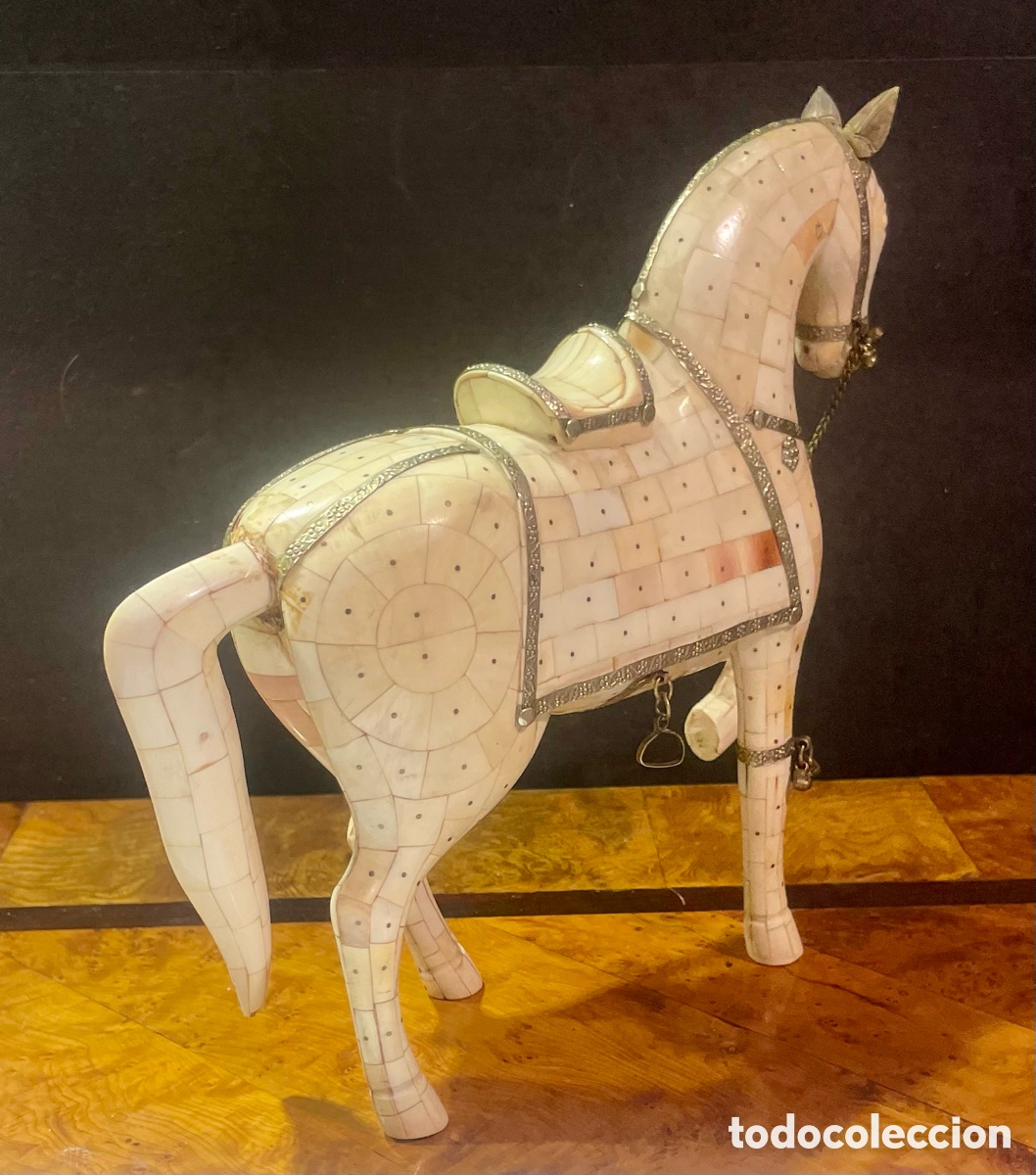 Antig&uuml;edades: Caballo de Marfil y Plata - Foto 2