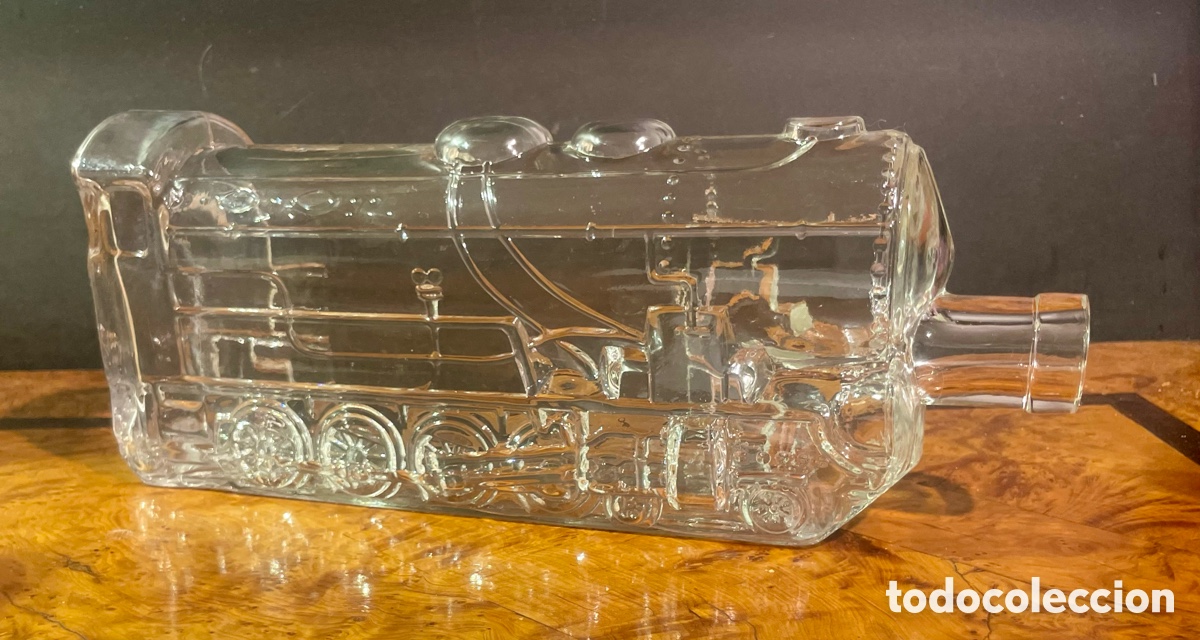 Antig&uuml;edades: Botella Antigua con Forma de Tren