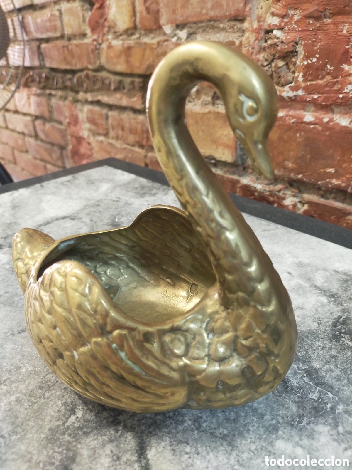 Antig&uuml;edades: Figura Cisne Lat&oacute;n Decorativa