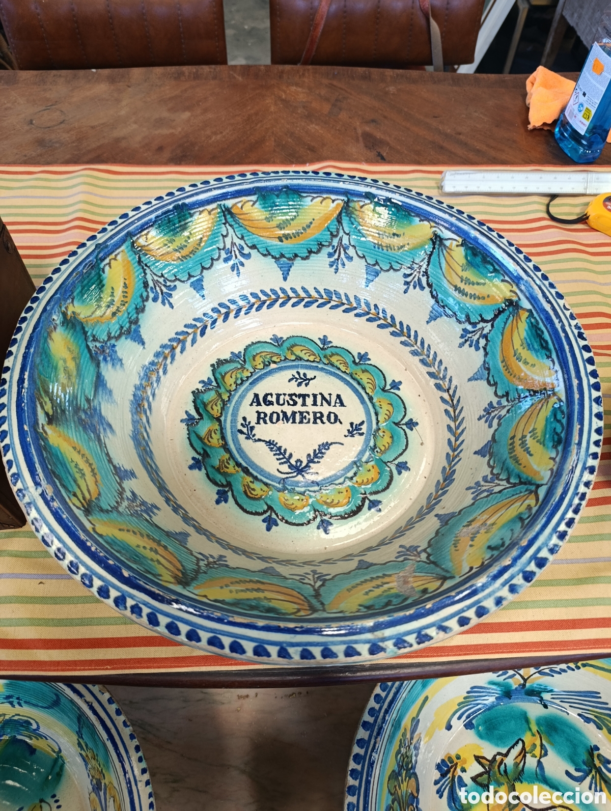 Antiques: Lote de 3 lebrillos y 12 perulas.