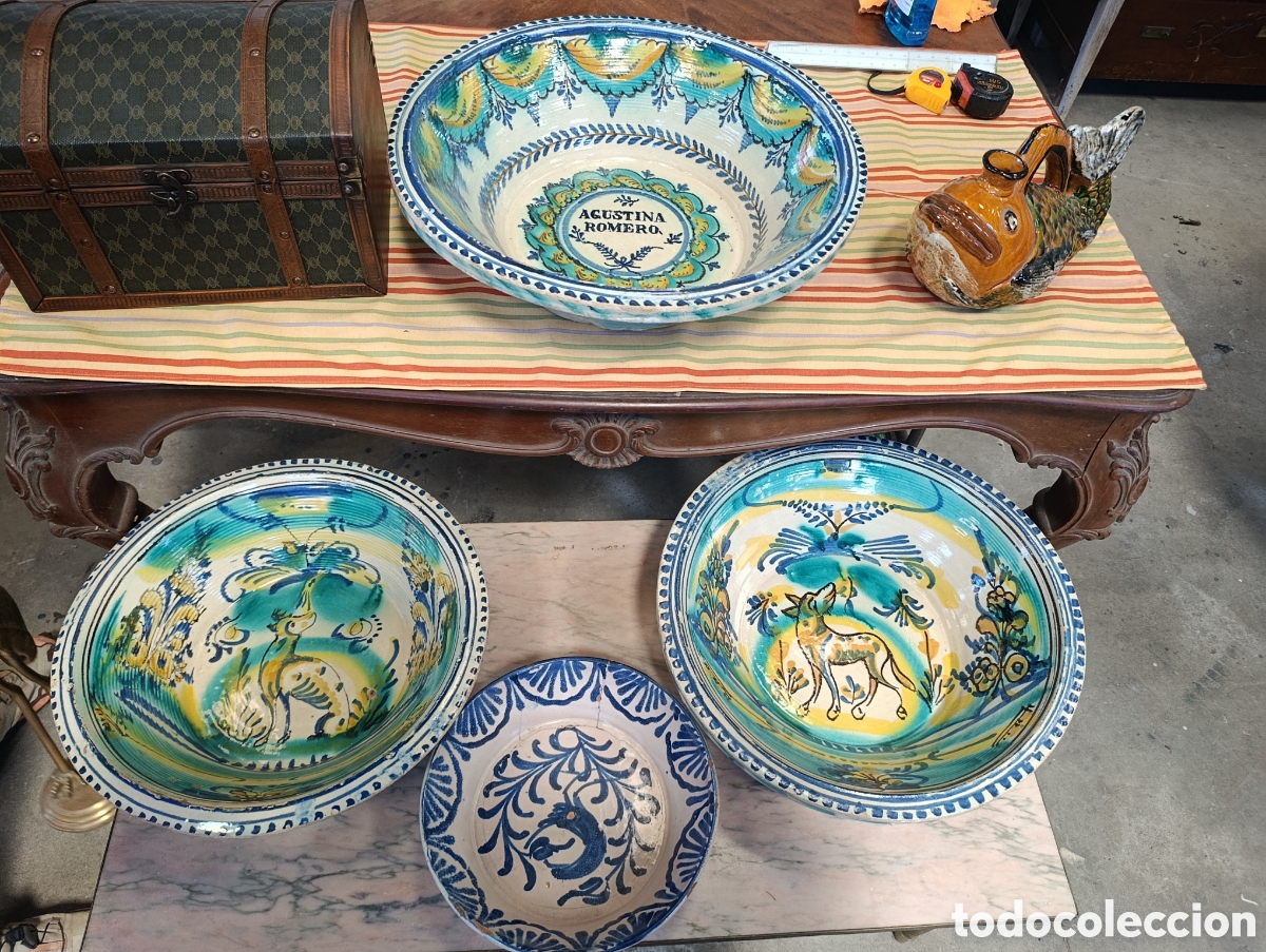 Antig&uuml;edades: Lote de 4 lebrillos y 12 perulas.