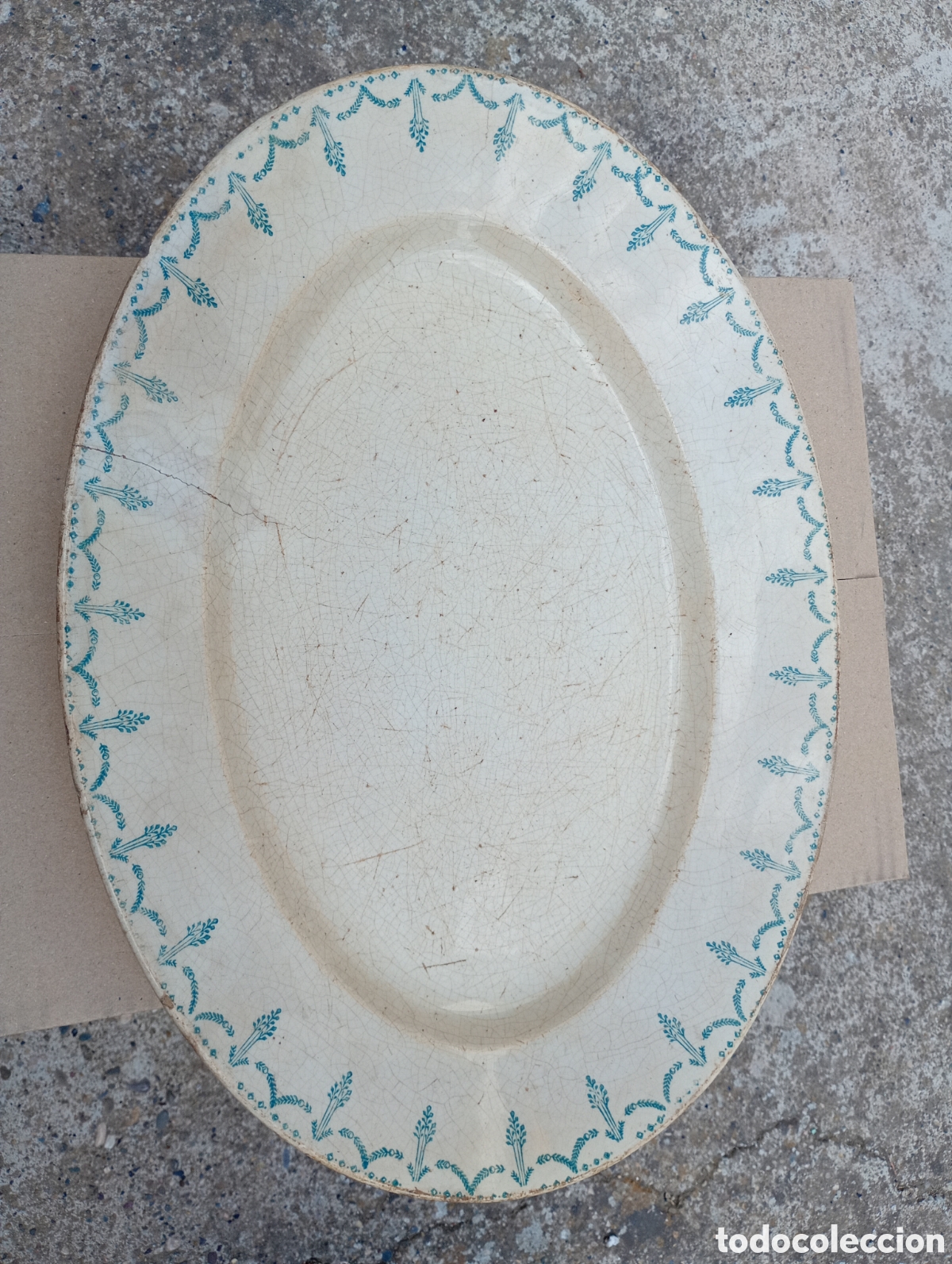 Antig&uuml;edades: Bandeja porcelana opaca de gien sellada