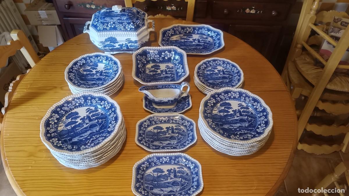 Antig&uuml;edades: Vajilla de porcelana inglesa azul IRONSTONE