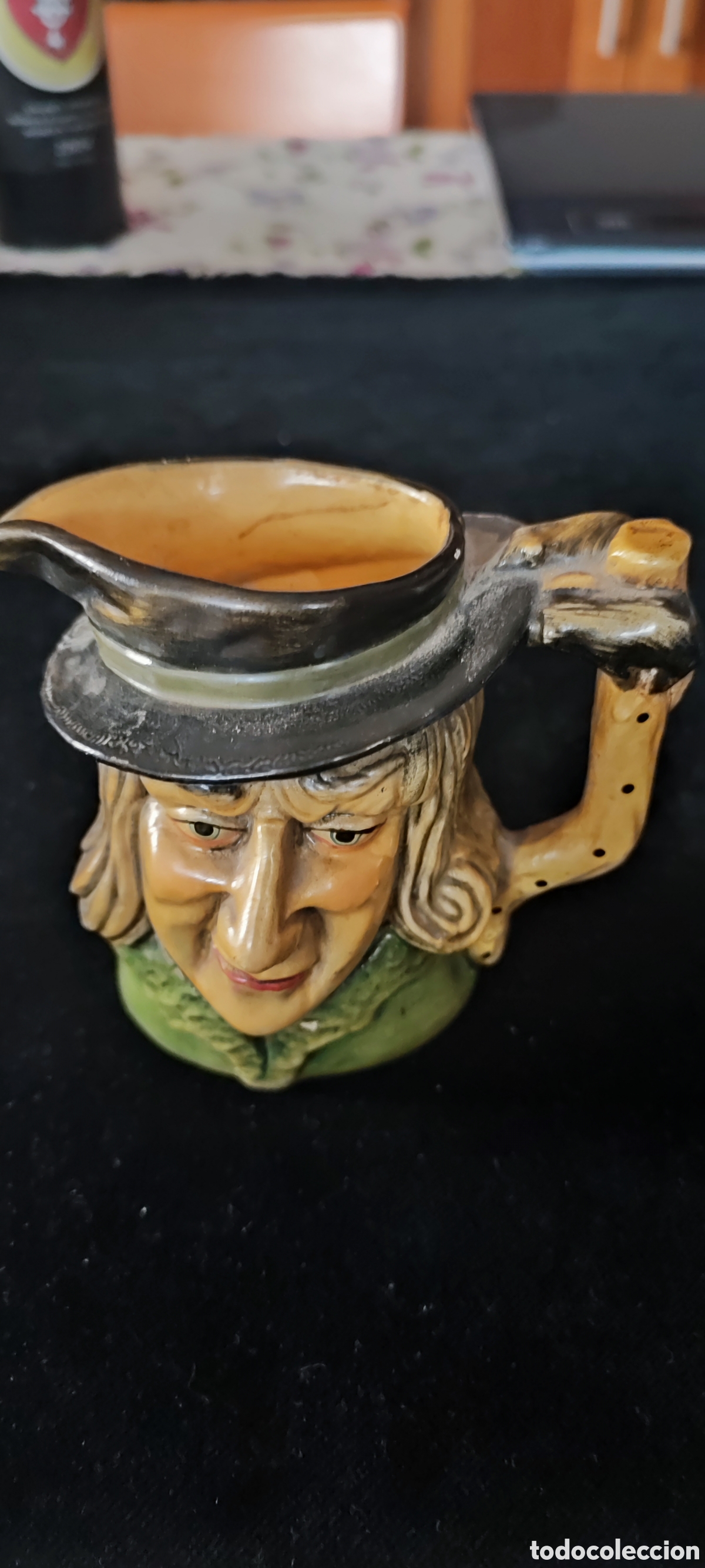 Antig&uuml;edades: Antigua jarra siglos XIX Toby Jug de Staffordshire