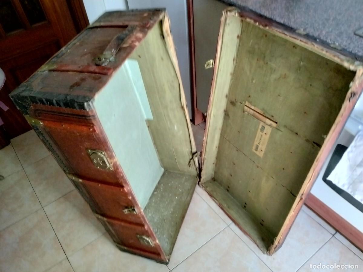 Antig&uuml;edades: Caja de camarote/ba&uacute;l.