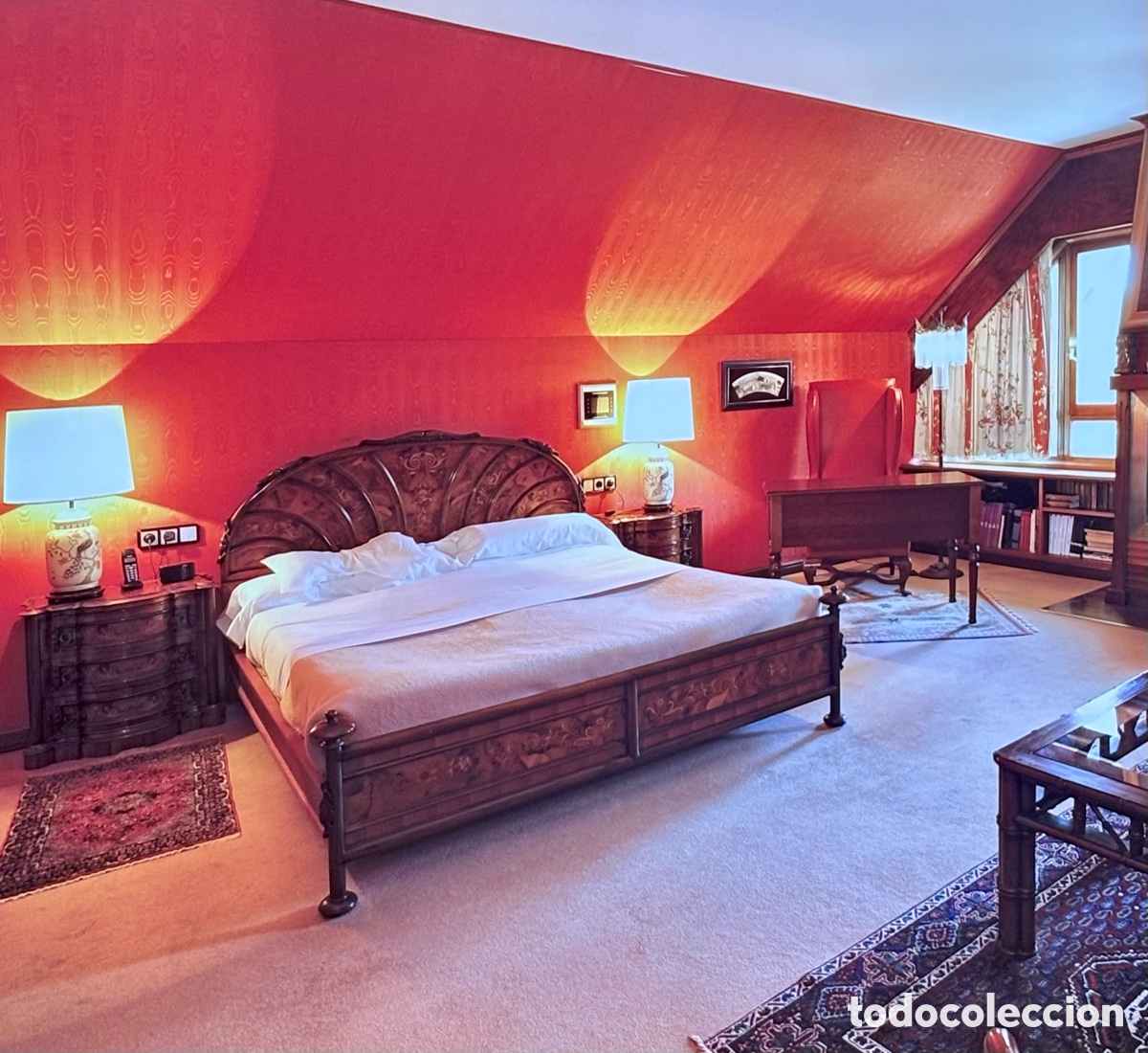 Antig&uuml;edades: Cama estilo Luis XVI con c&oacute;moda y mesillas - Foto 6