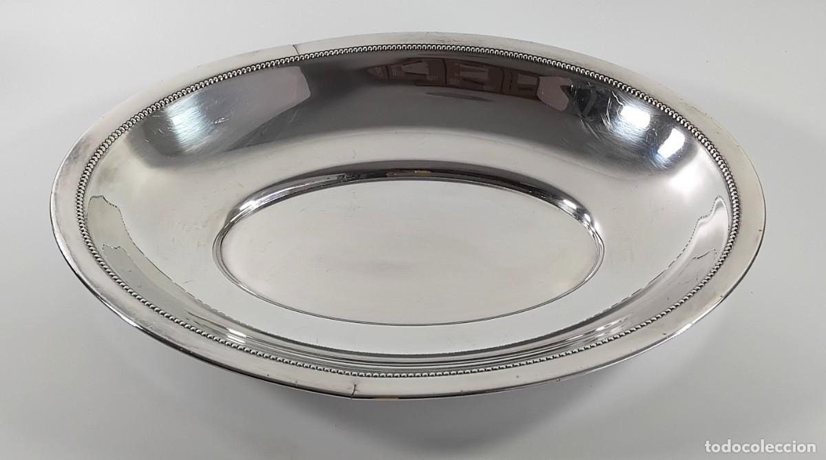 Antig&uuml;edades: Christofle. Bandeja ovalada modelo &rdquo;Perles&rdquo; - Foto 1
