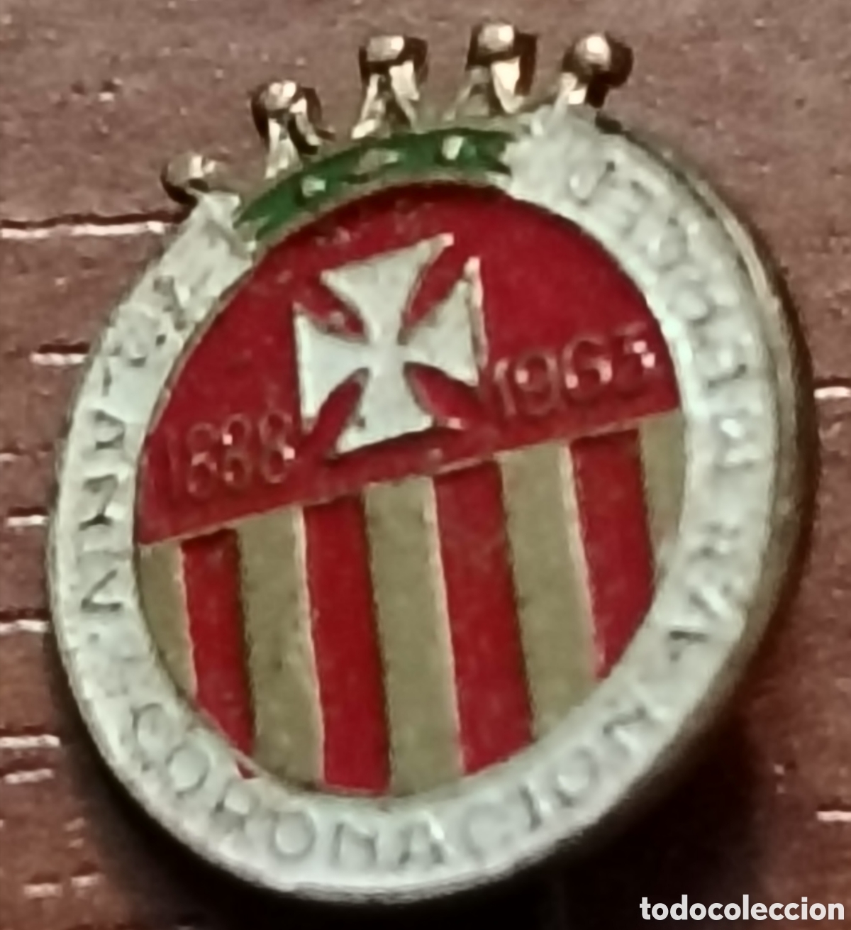Antig&uuml;edades: Insignia coronaci&oacute;n Ntra Sra de la Merced