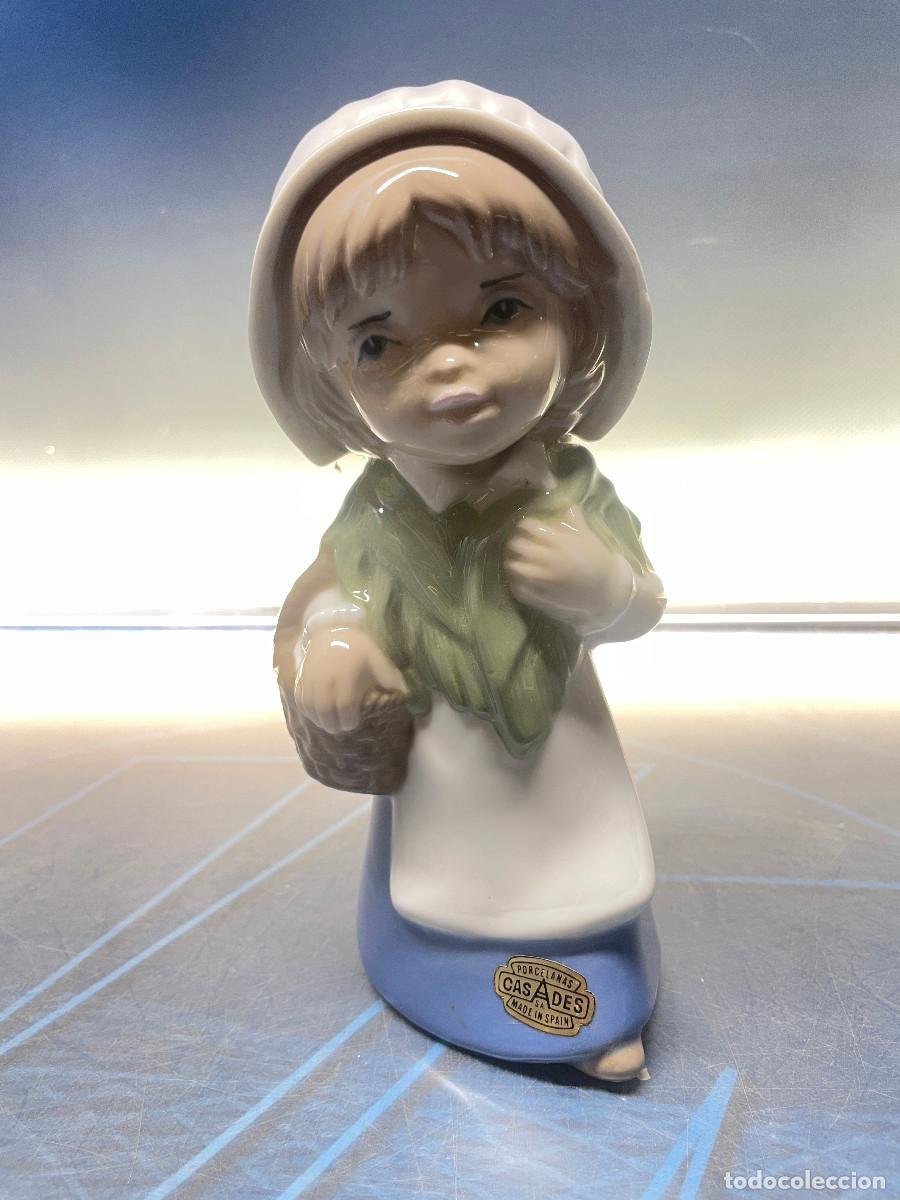 Antig&uuml;edades: Figura de porcelana casades 18cm chica de campo