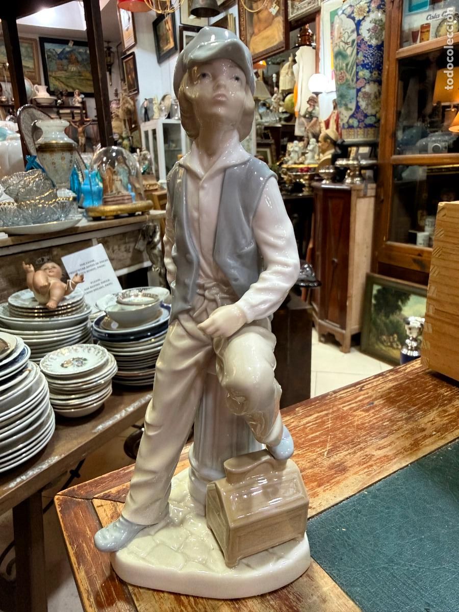 Antig&uuml;edades: BONITA FIGURA PORCELANA LLADRO SERIE NAO - MEDIDA 26 CM