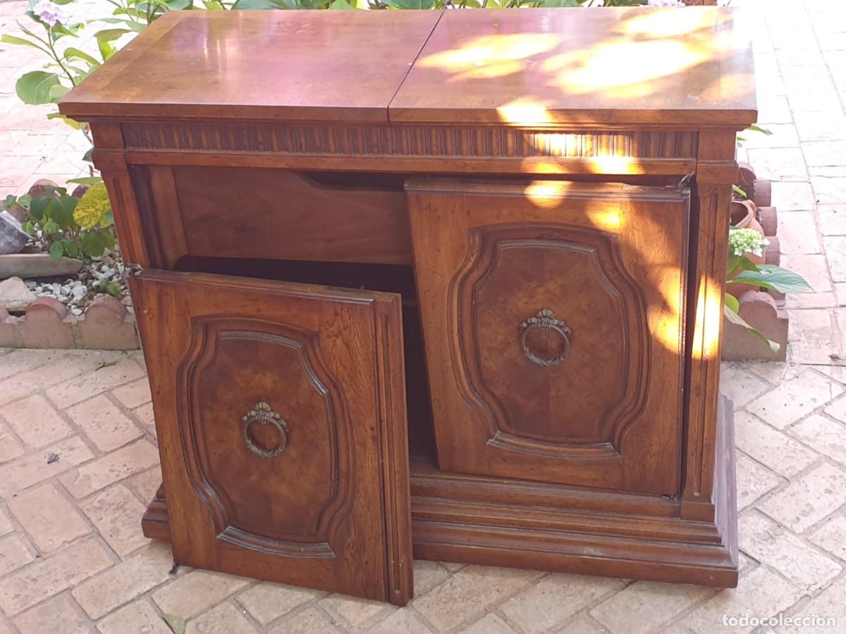 Antig&uuml;edades: Mueble Drexel Heritage Madera Noble para restaurar