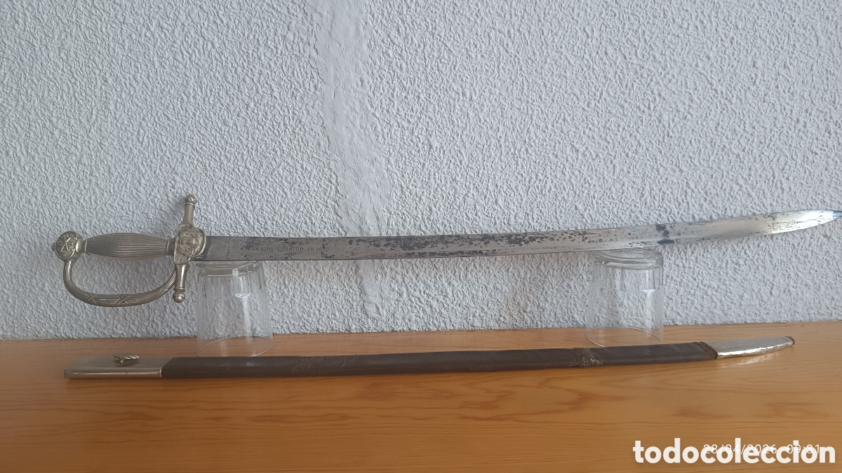 Antig&uuml;edades: Sable completo fabricado en Toledo en 1878