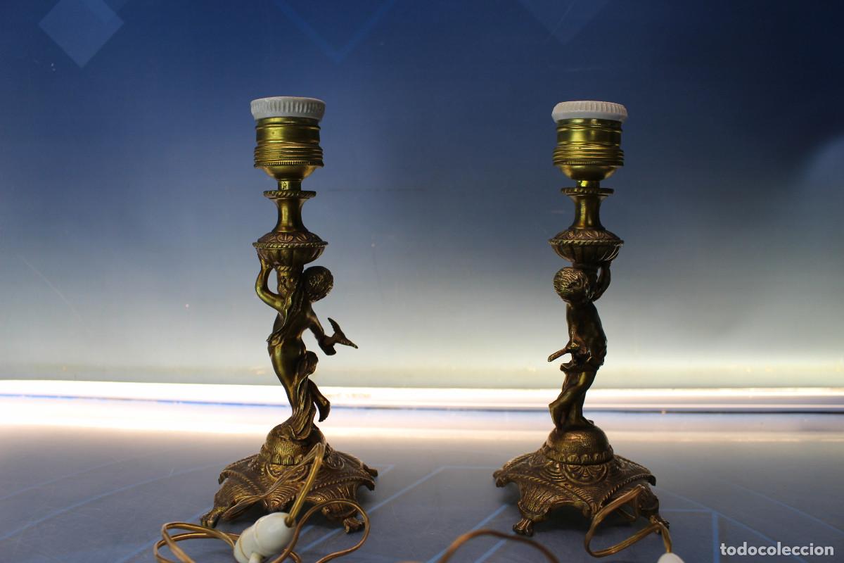 Antig&uuml;edades: Pareja de l&aacute;mparas de sobremesa en bronce, querubines. - Foto 5