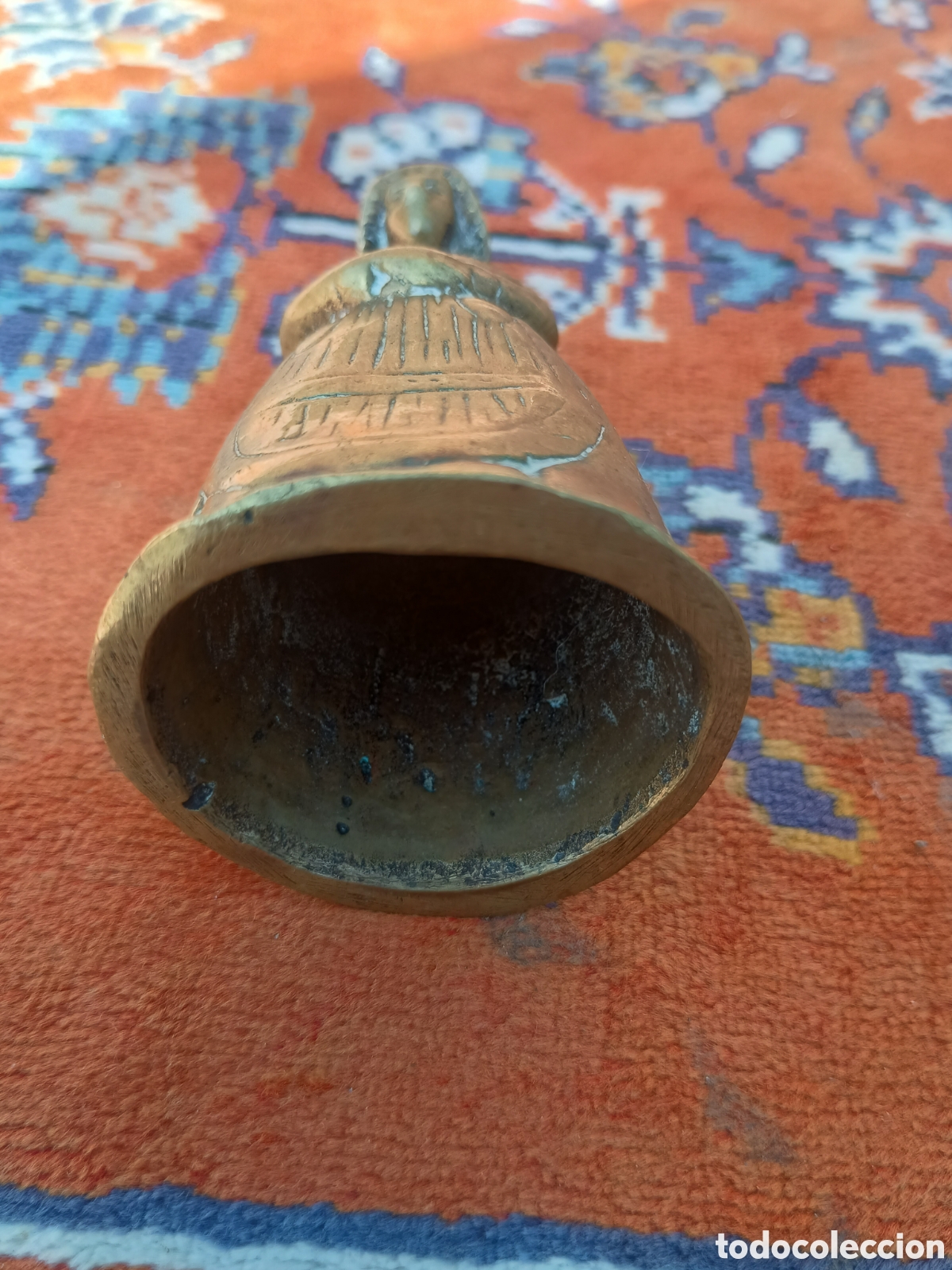 Antig&uuml;edades: Campana bronce mujer - Foto 2