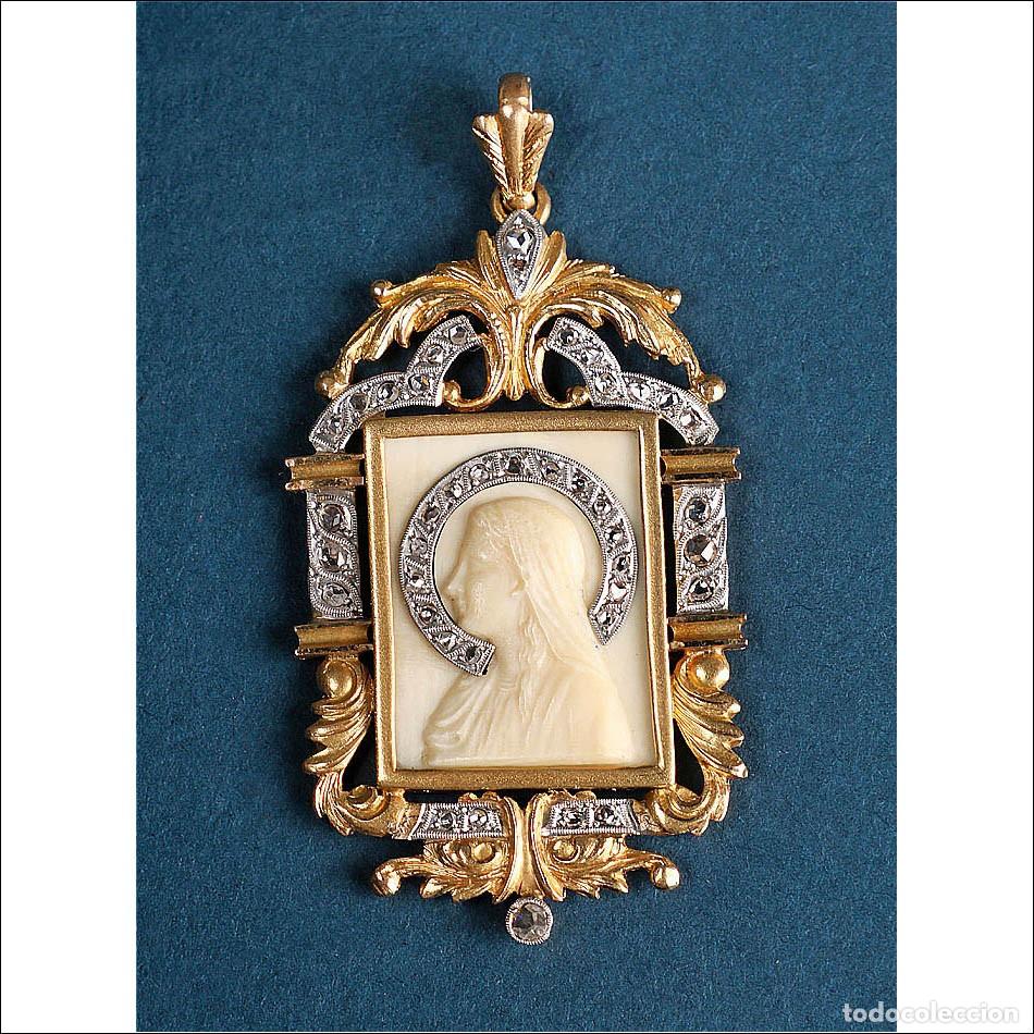 Antig&uuml;edades: Antiguo Colgante de la Virgen Mar&iacute;a en Oro 18K y Diamantes. Espa&ntilde;a, med S. XX