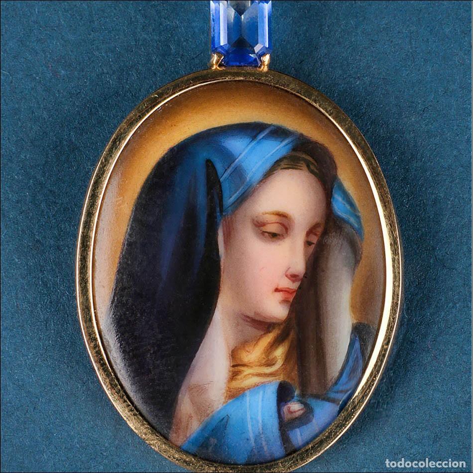 Antig&uuml;edades: Colgante Vintage con Esmalte de la Virgen Mar&iacute;a en Oro 18K. Espa&ntilde;a S. XX