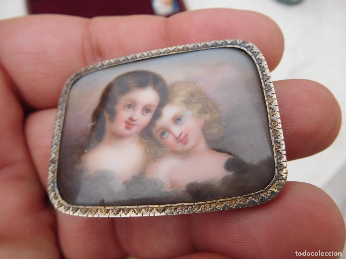 Antig&uuml;edades: Esmalte antiguo con marco representando dos ni&ntilde;as - Foto 4