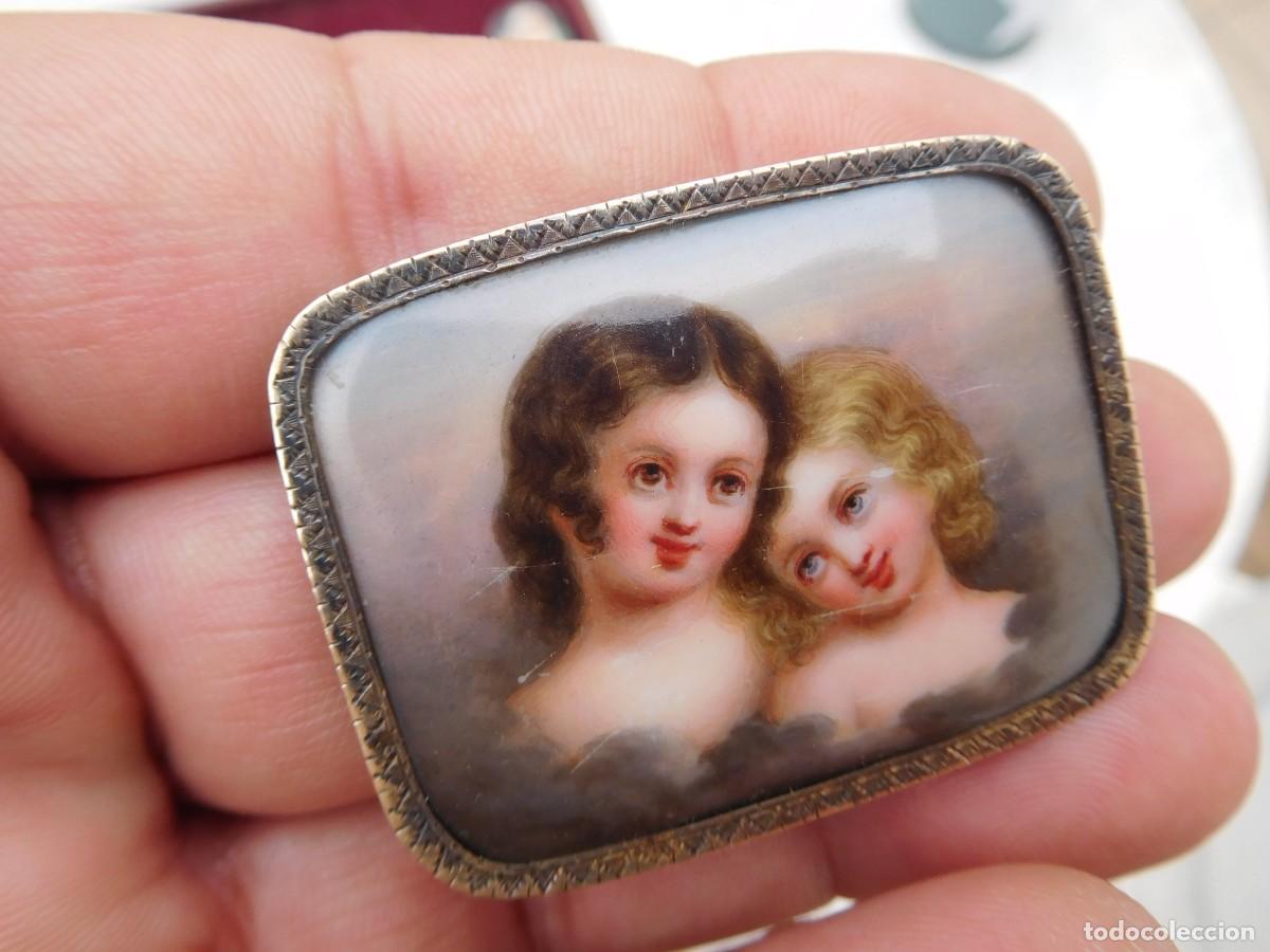 Antig&uuml;edades: Esmalte antiguo con marco representando dos ni&ntilde;as - Foto 6